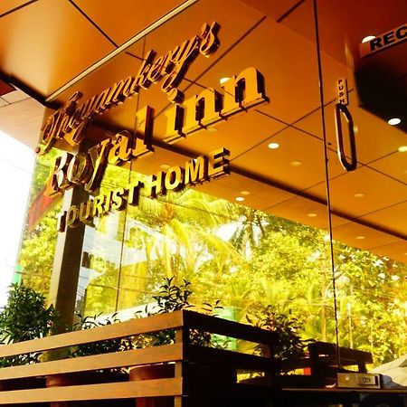 Thayamkery'S Royal Inn Kochi Екстериор снимка