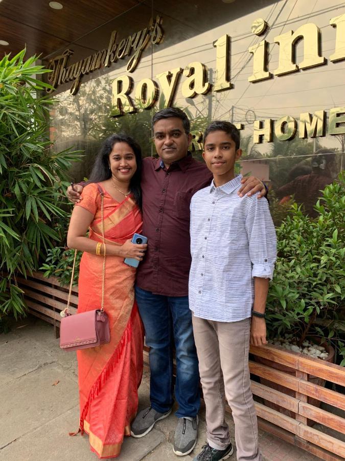 Thayamkery'S Royal Inn Kochi Екстериор снимка